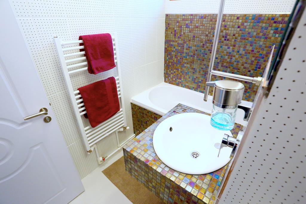 Soho Apartment Near Ceronav Galaţi Kamer foto