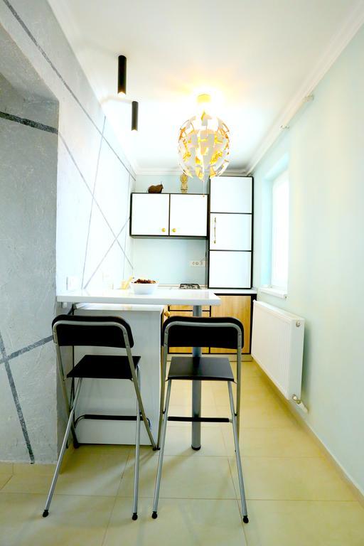 Soho Apartment Near Ceronav Galaţi Kamer foto